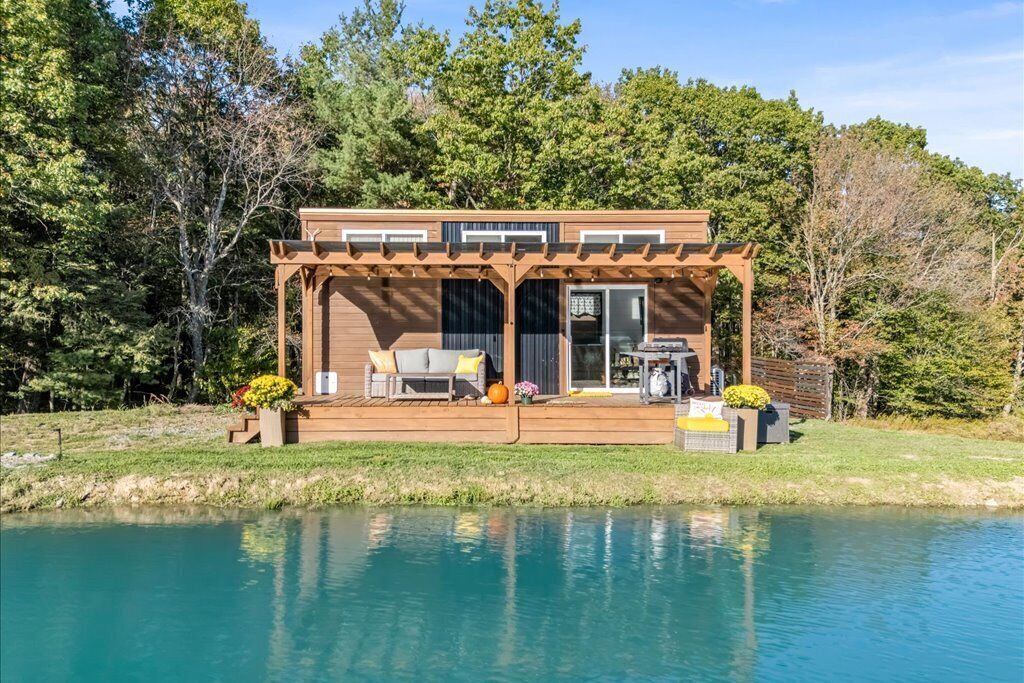 Photo of Outdoor in Brackney