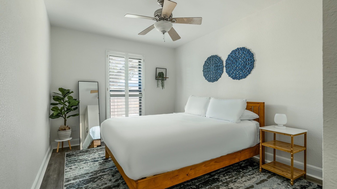 Photo of Bedroom in Marshall Ford Vista