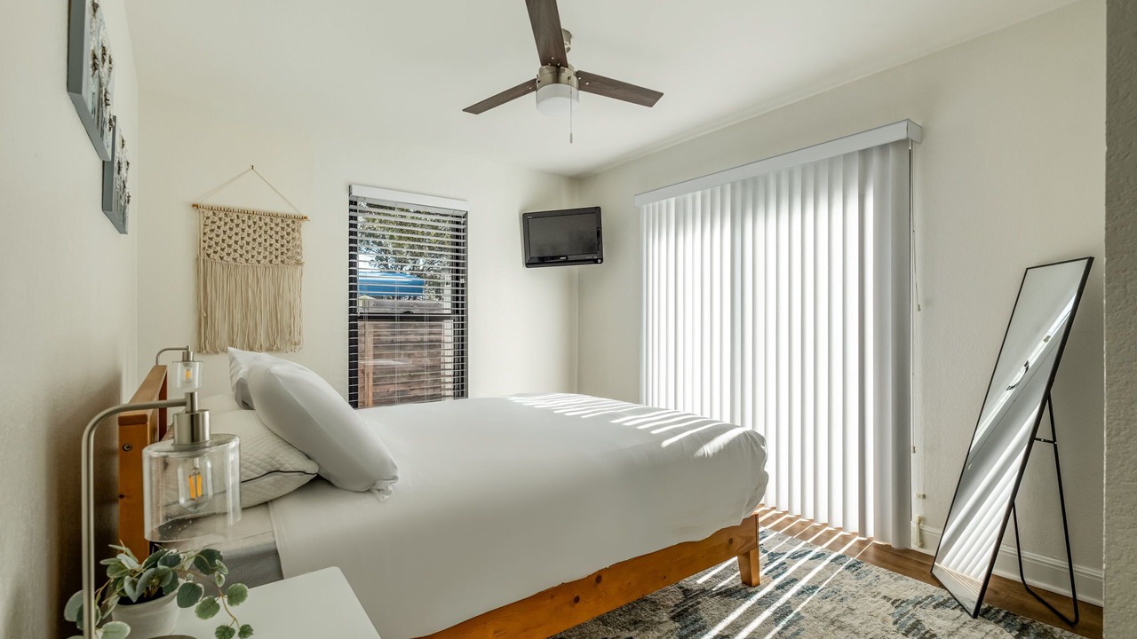 Photo of Bedroom in Marshall Ford Vista
