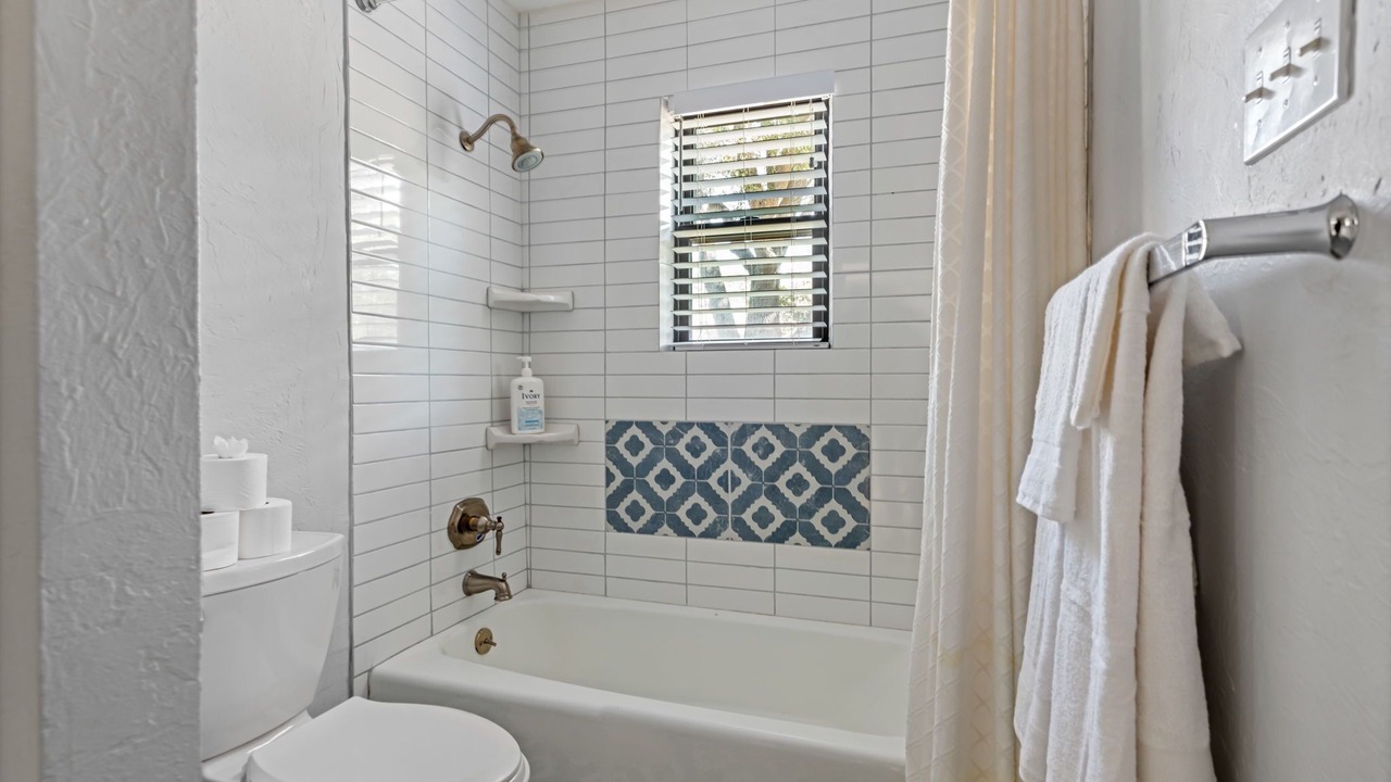 Photo of Bathroom in Marshall Ford Vista