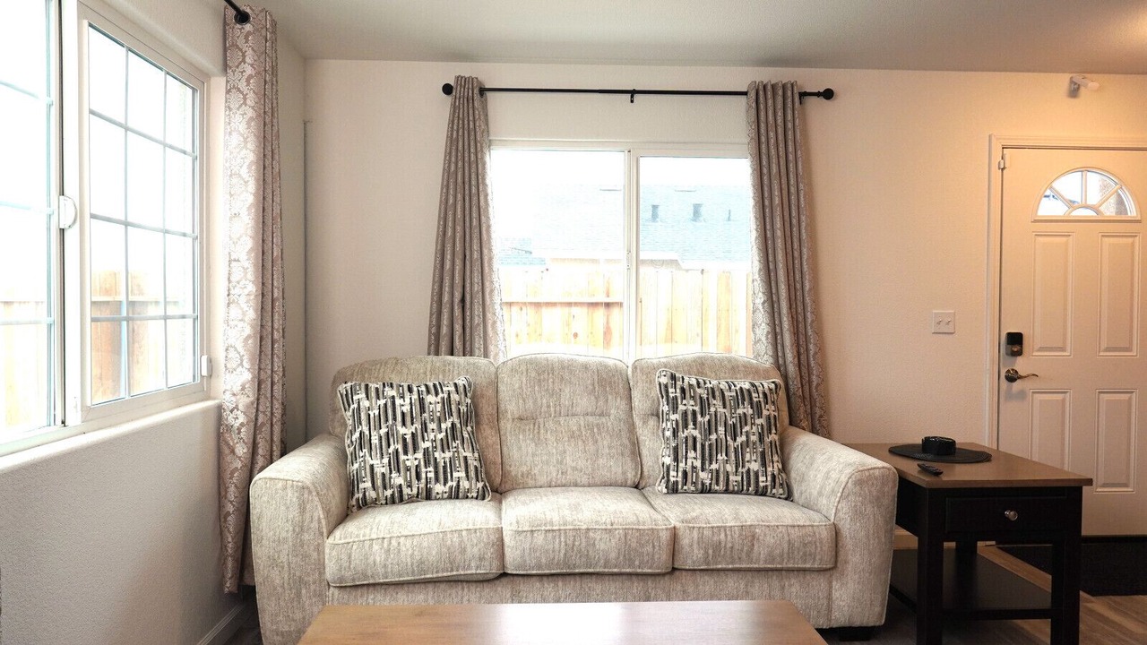 Photo of Livingroom in Turlock