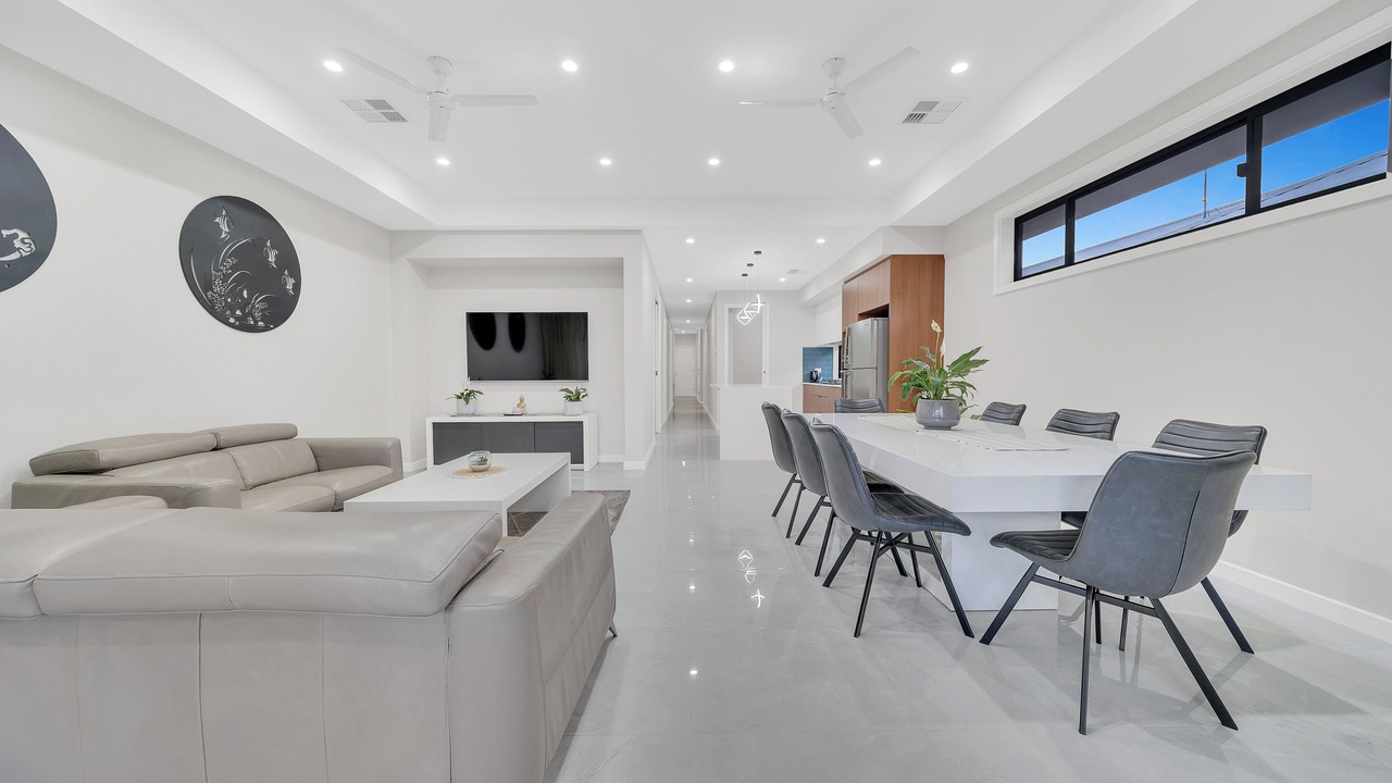 Photo of Livingroom in Northfield