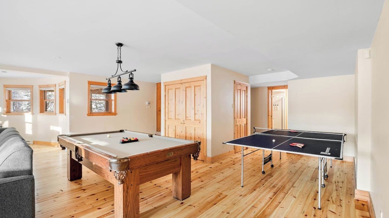 Photo of Bedroom in Fiddler Lake Resort