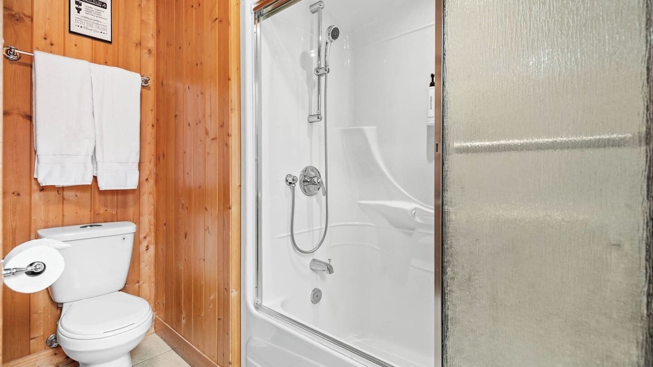Photo of Bathroom in Fiddler Lake Resort