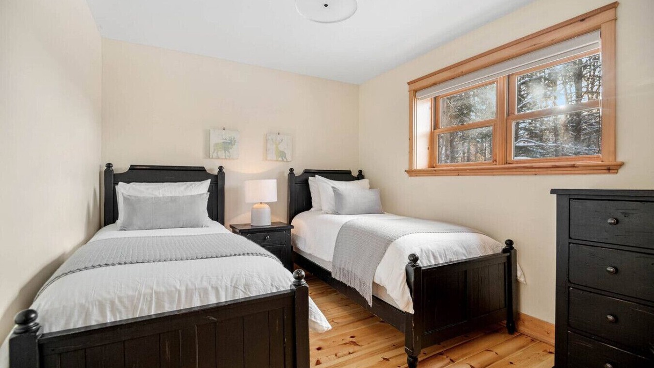 Photo of Bedroom in Fiddler Lake Resort
