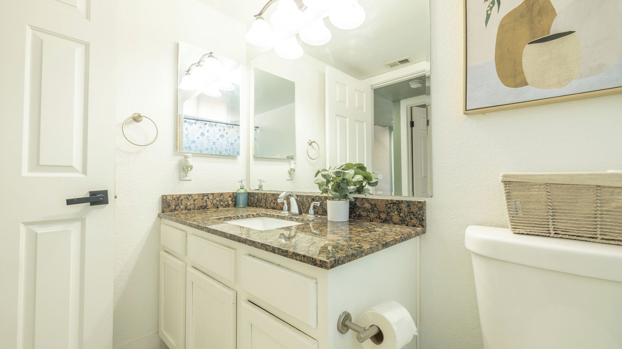 Photo of Bathroom in Moreno Valley