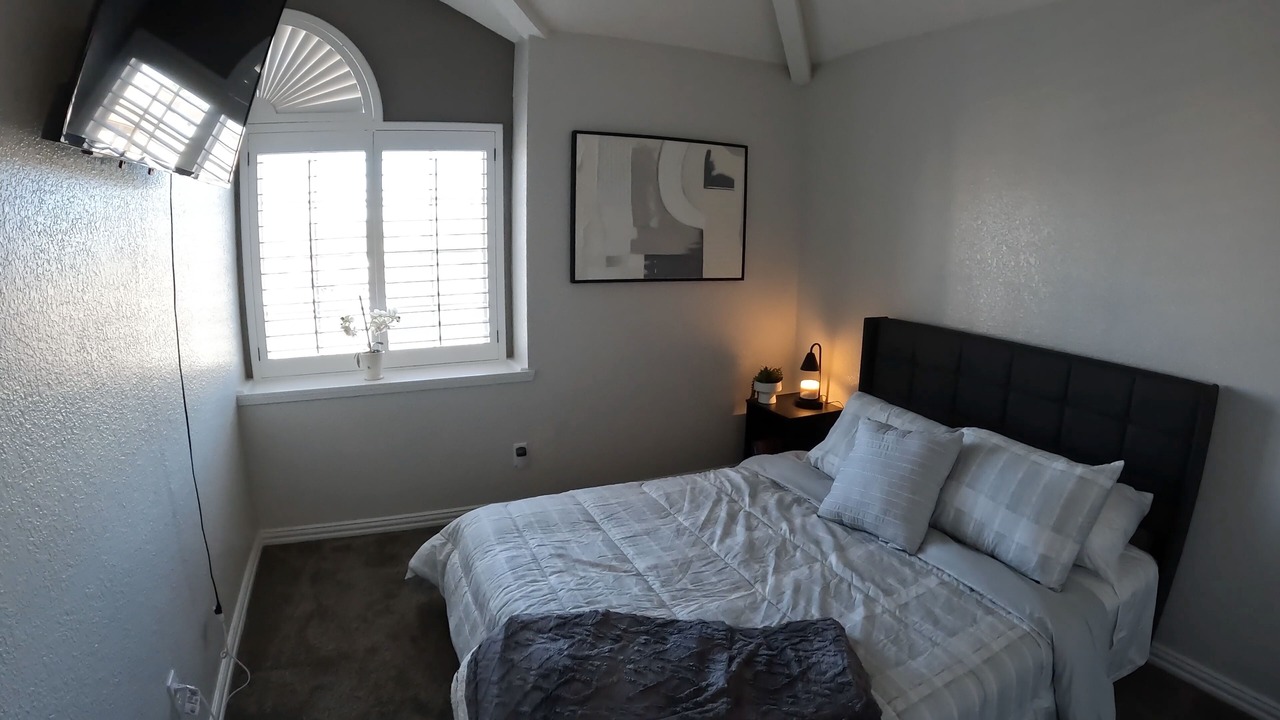 Photo of Bedroom in Biggs Field