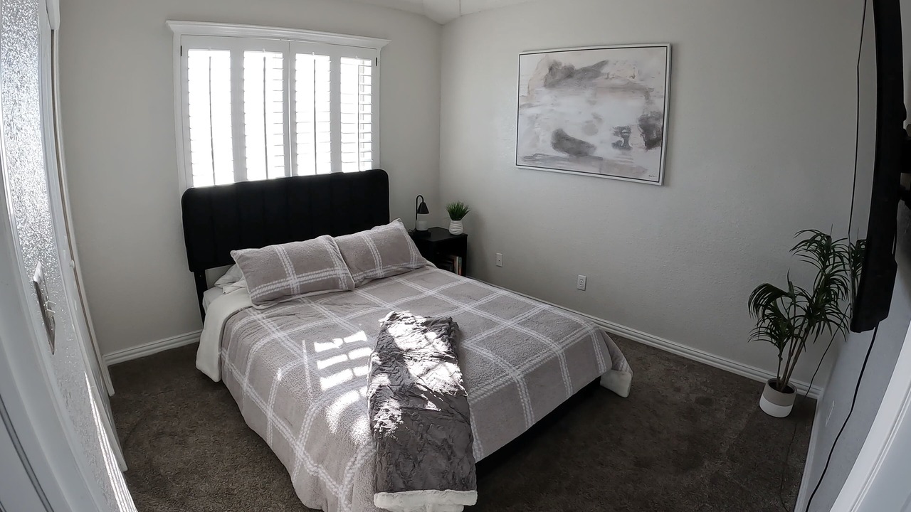Photo of Bedroom in Biggs Field