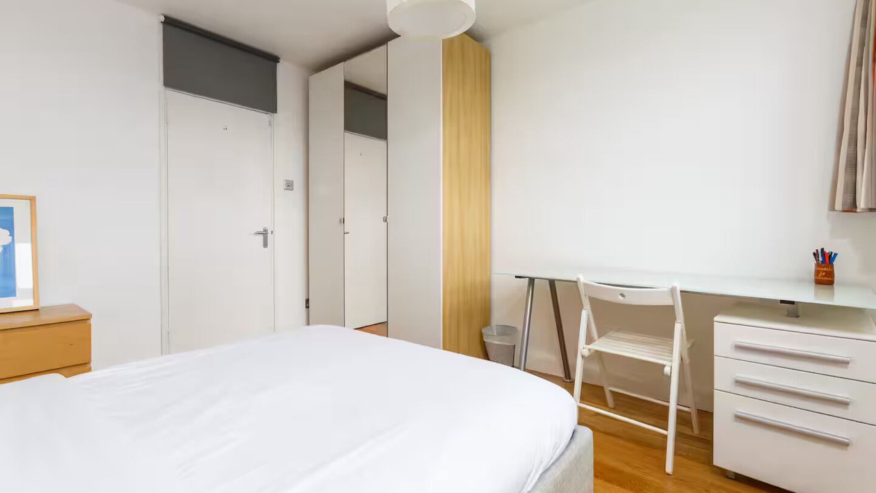 Photo of Bedroom in Canonbury