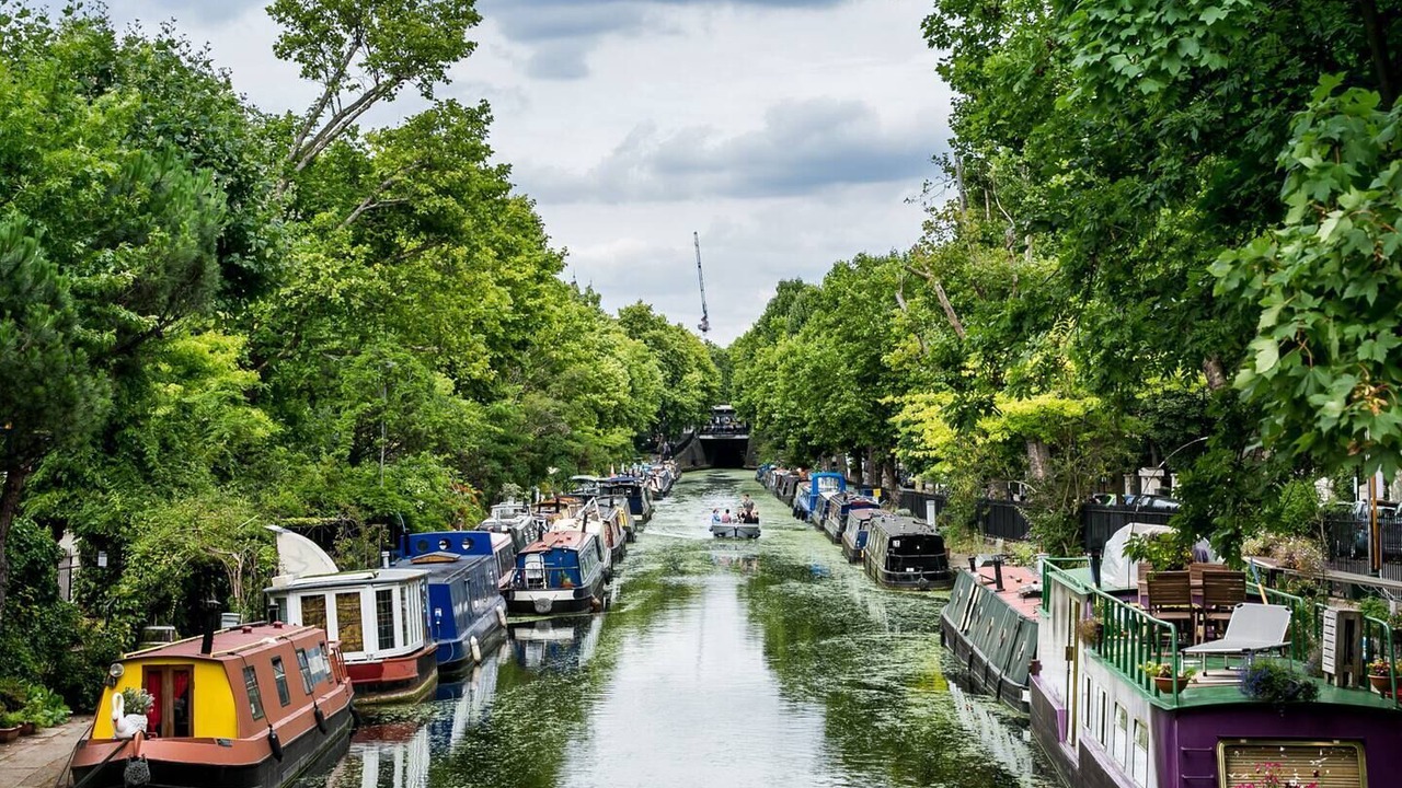 Photo of Others in Canonbury