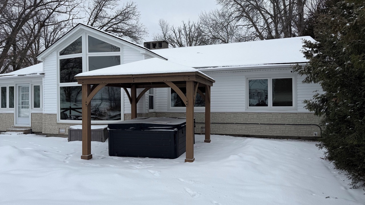 Photo of Patio Balcony in Port Severn