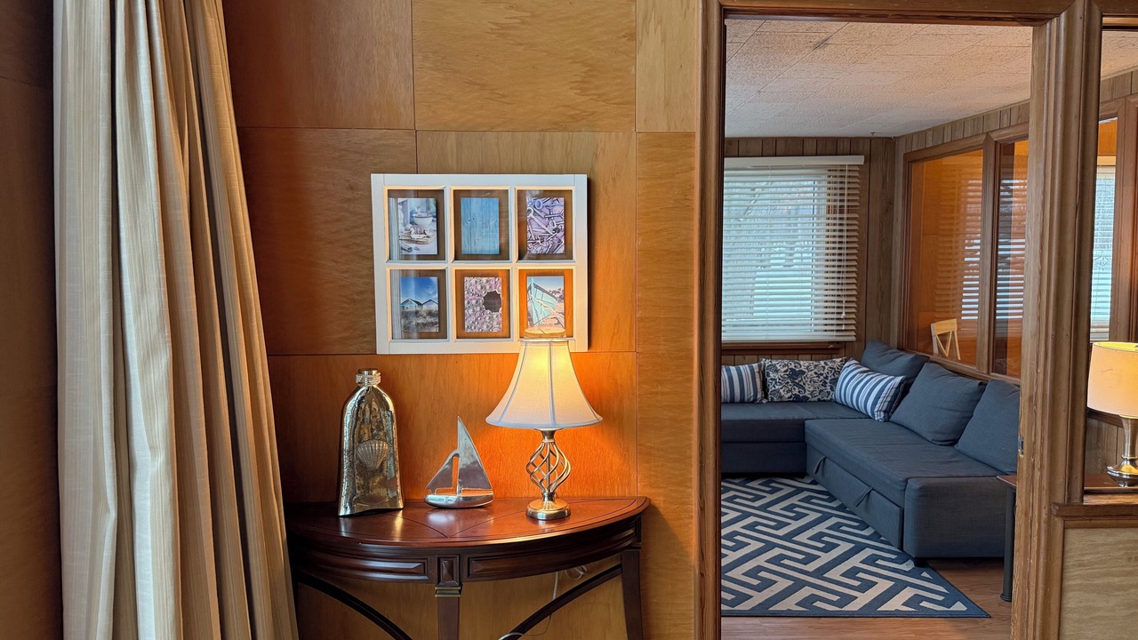 Photo of Livingroom in Port Severn