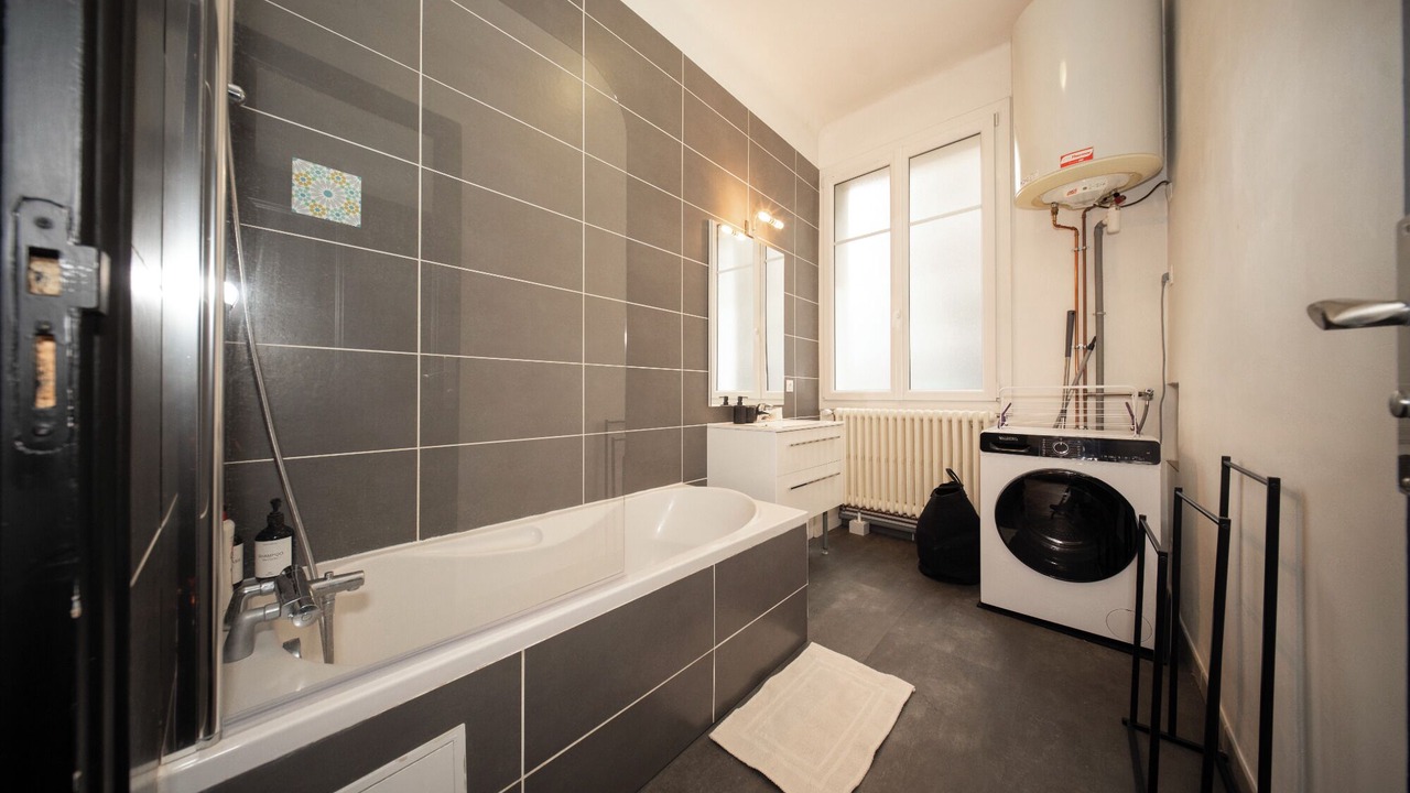 Photo of Bathroom in Chambery