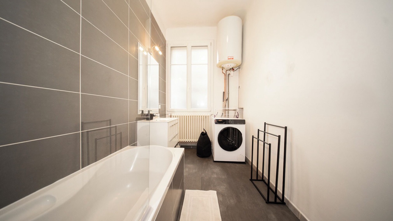 Photo of Bathroom in Chambery