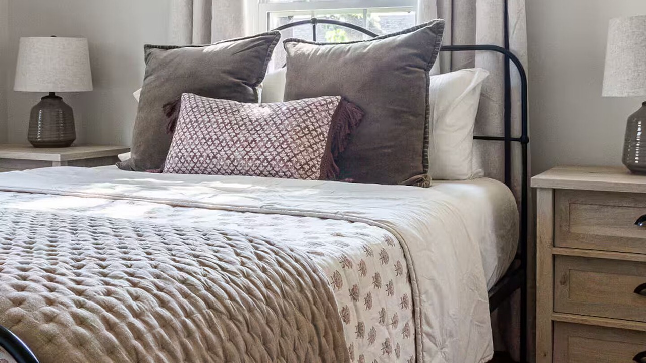 Photo of Bedroom in Mason