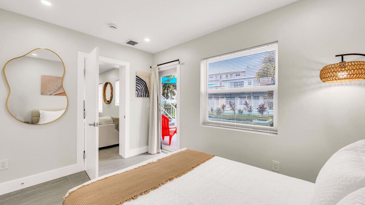 Photo of Bedroom in Galt Mile