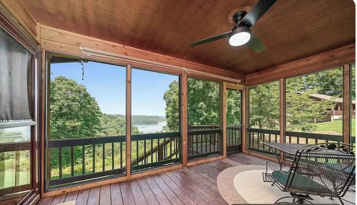 Photo of Outdoor in Byrdstown
