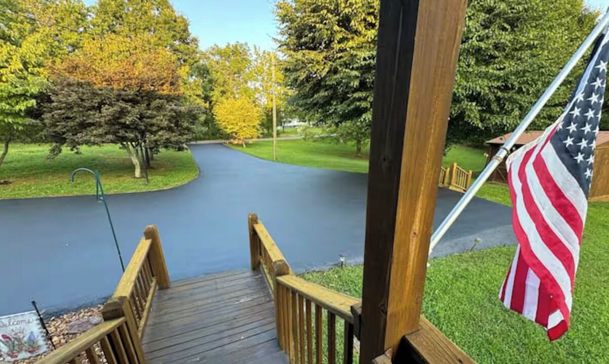 Photo of Outdoor in Byrdstown