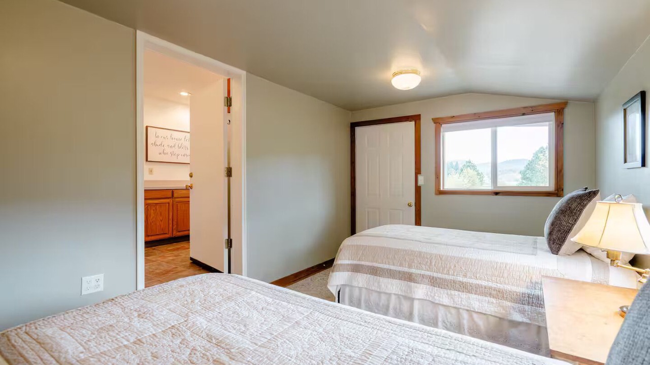 Photo of Bedroom in McMinnville
