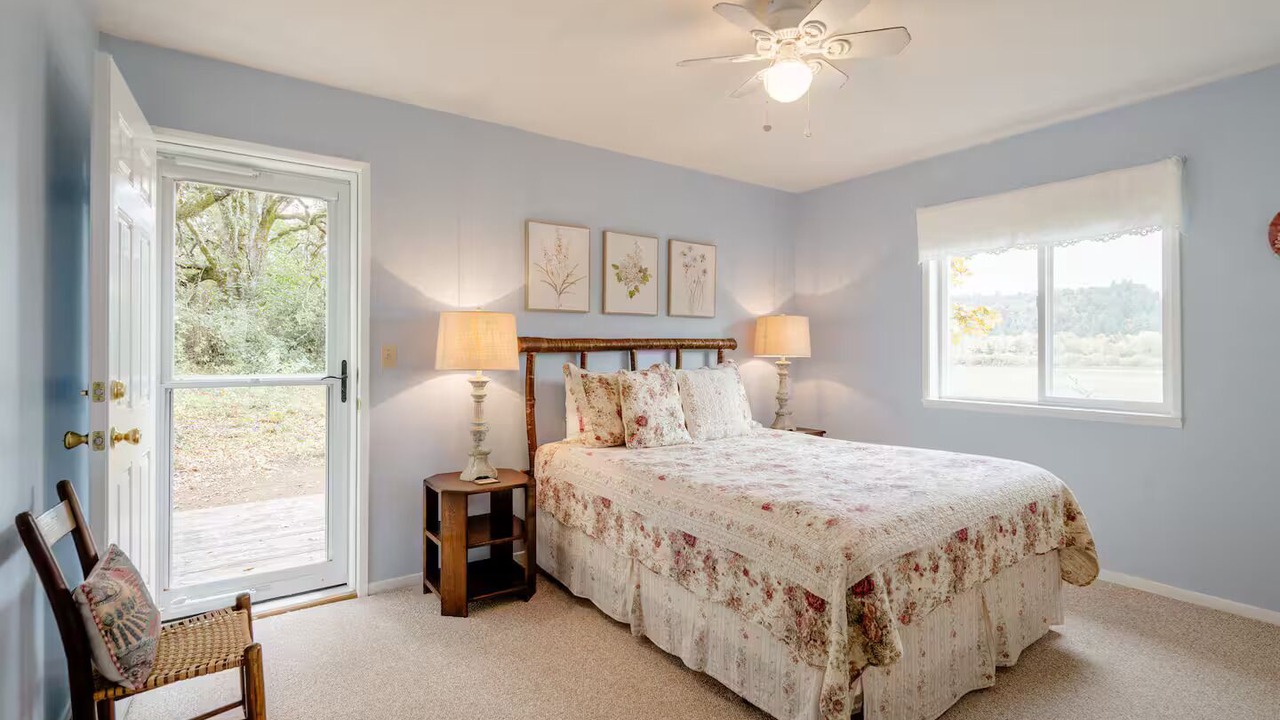Photo of Bedroom in McMinnville