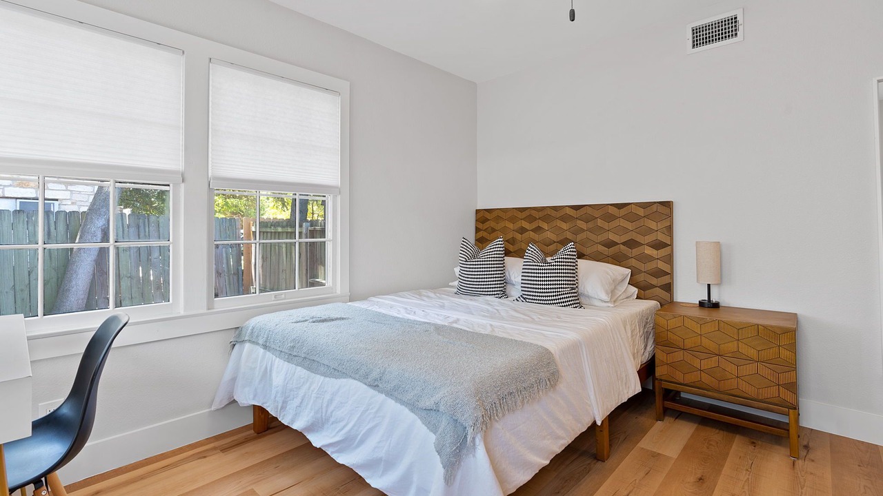Photo of Bedroom in Brentwood