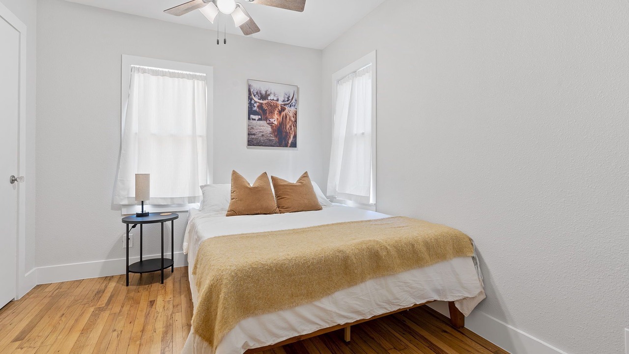 Photo of Bedroom in Brentwood