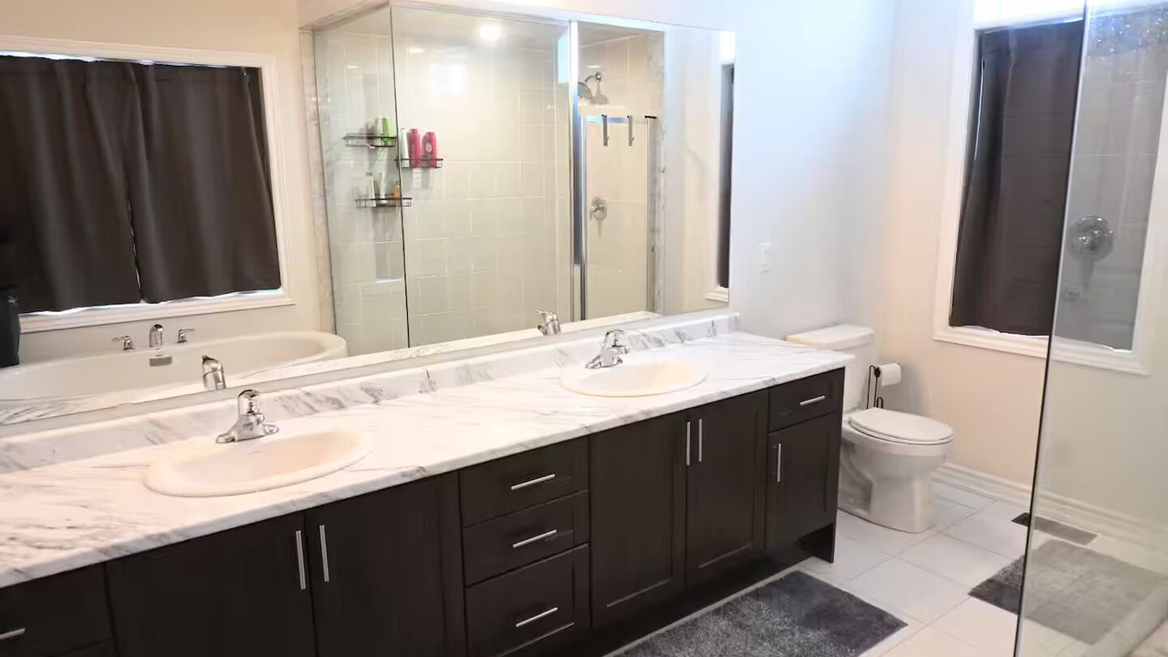 Photo of Bathroom in Alcona