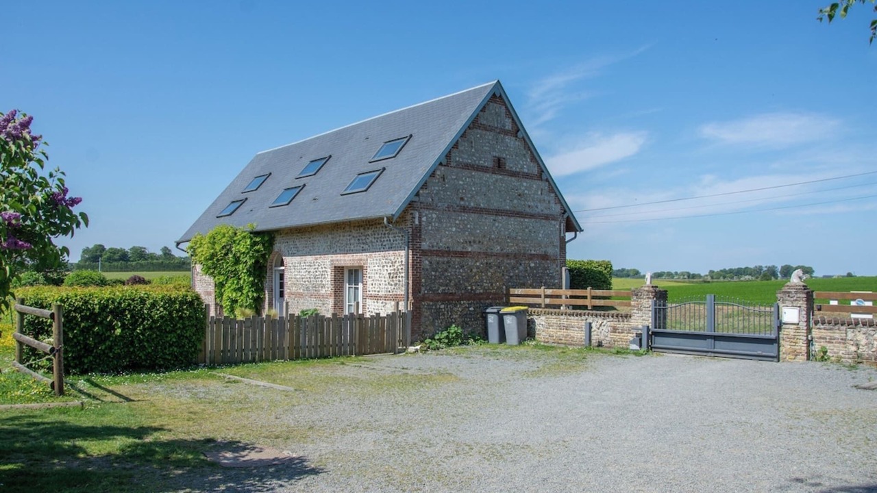 Photo of Outdoor in Mentheville