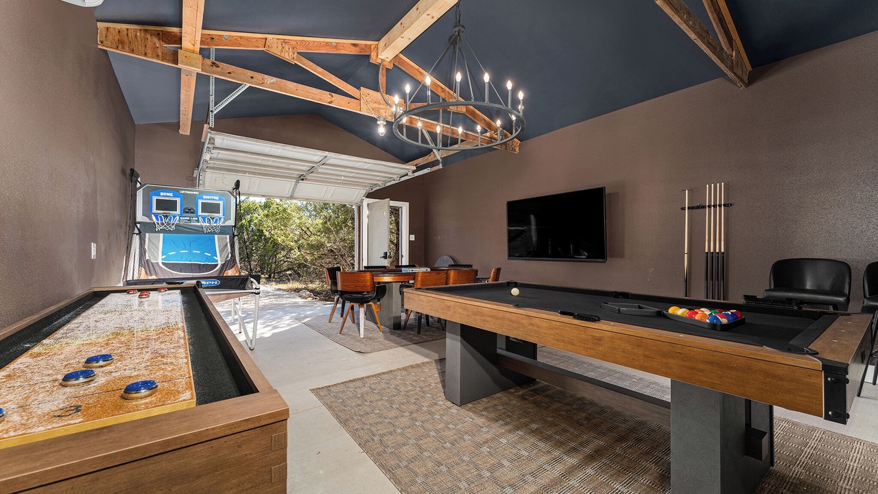 Photo of Bedroom in Dripping Springs