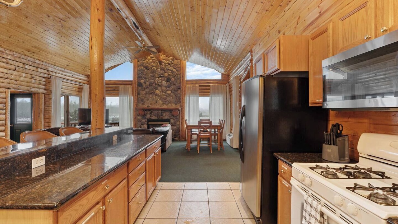 Photo of Others in Last Chance