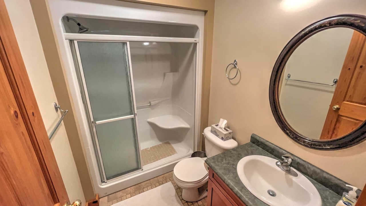 Photo of Bathroom in Rideau Lakes