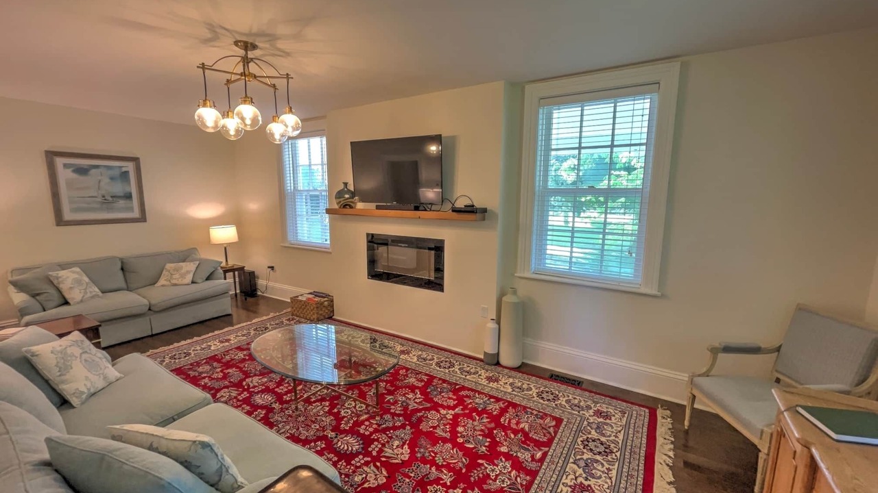 Photo of Livingroom in Drummond-North Elmsley