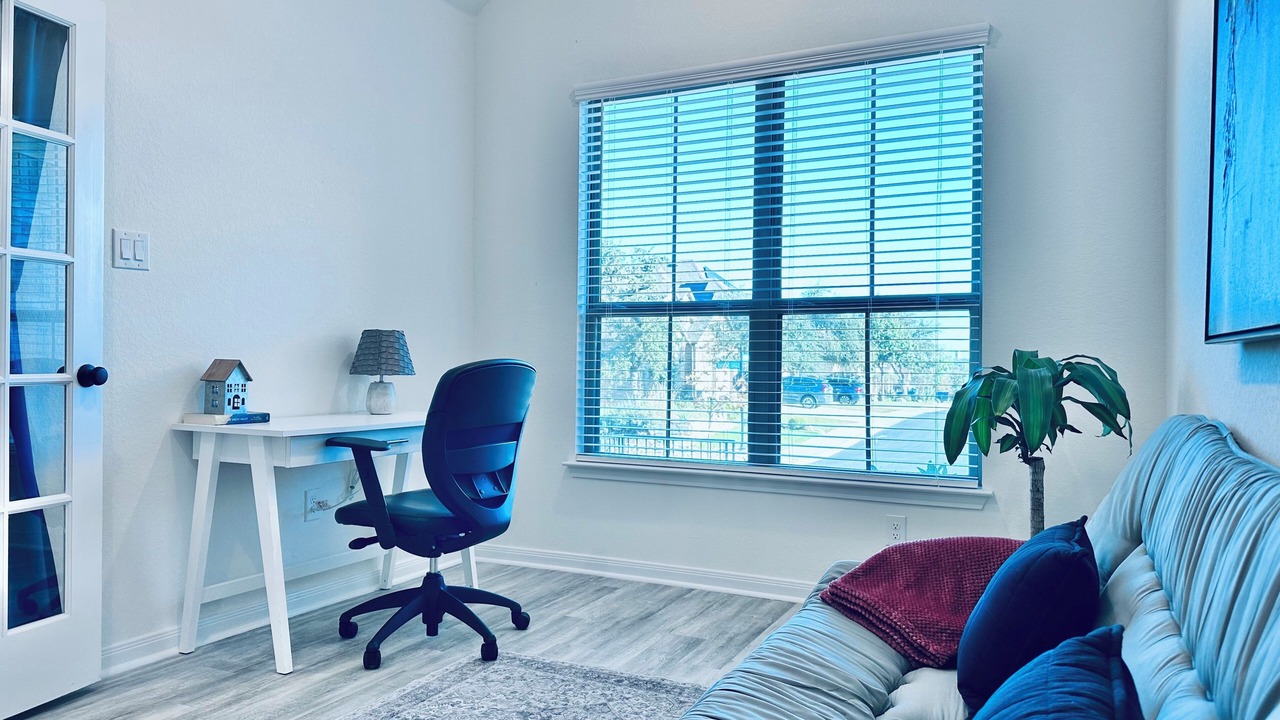 Photo of Livingroom in Stone Oak
