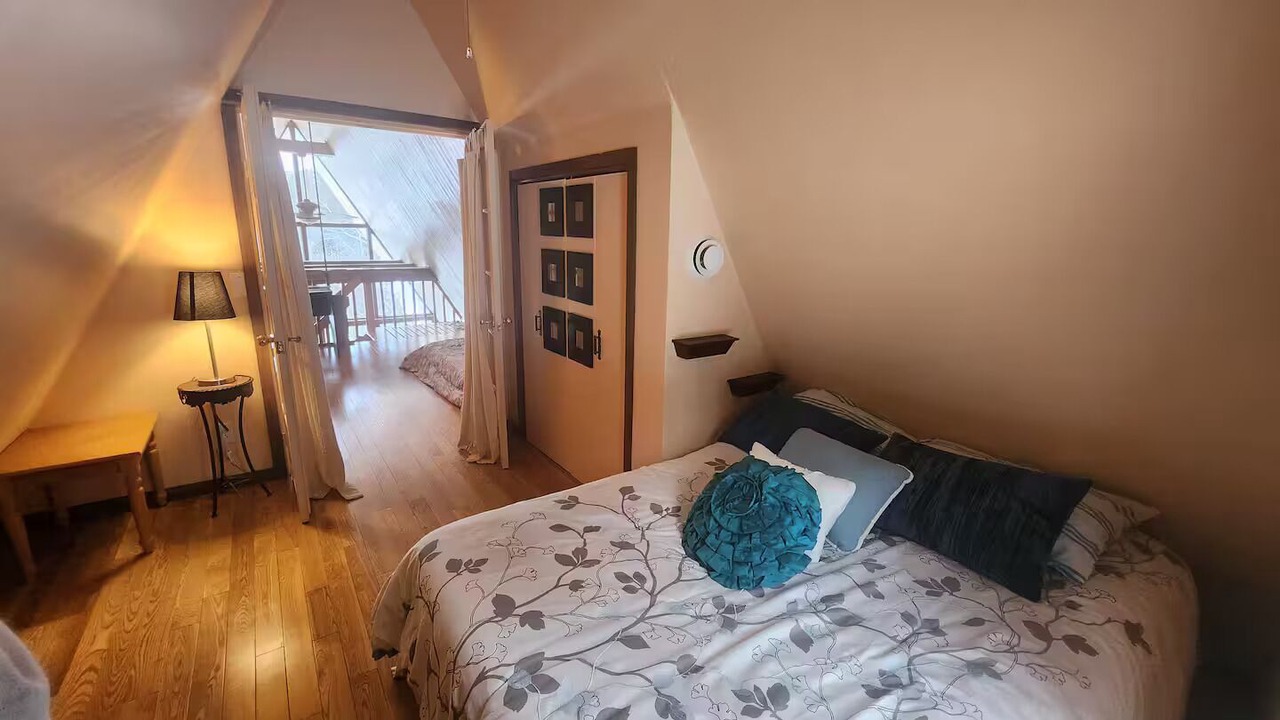 Photo of Bedroom in Saint-Ambroise