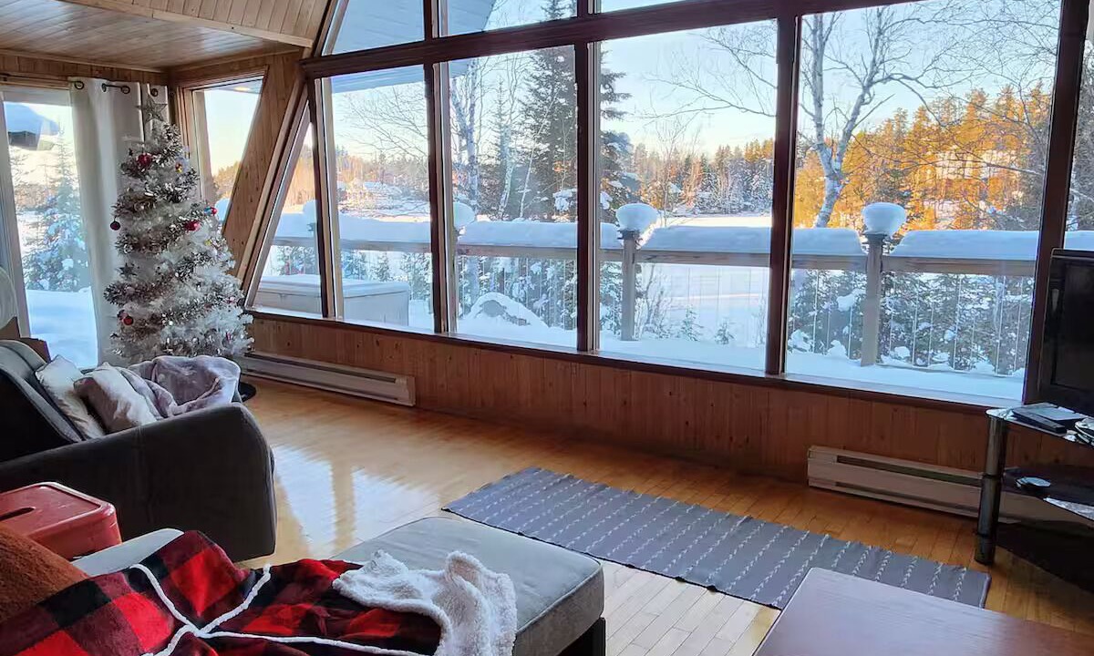 Photo of Livingroom in Saint-Ambroise