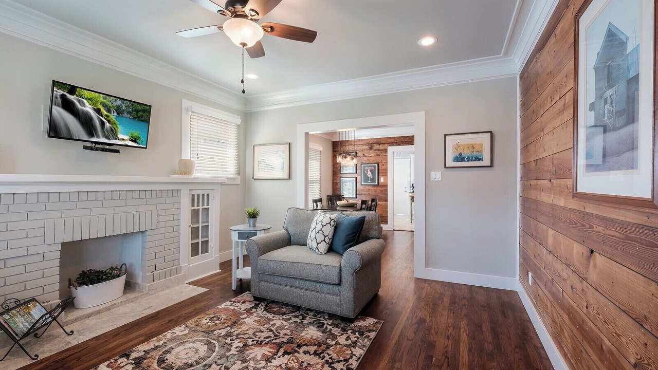 Photo of Livingroom in Highland Park