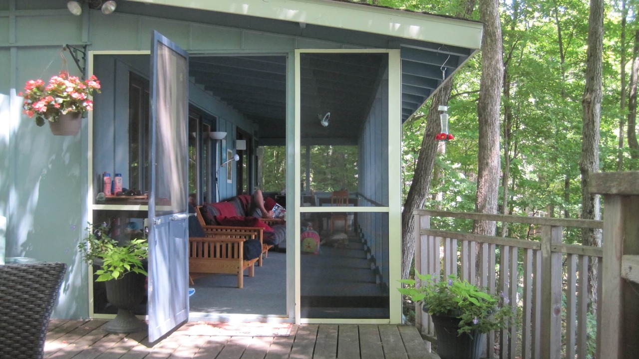 Photo of Patio Balcony in Rideau Lakes