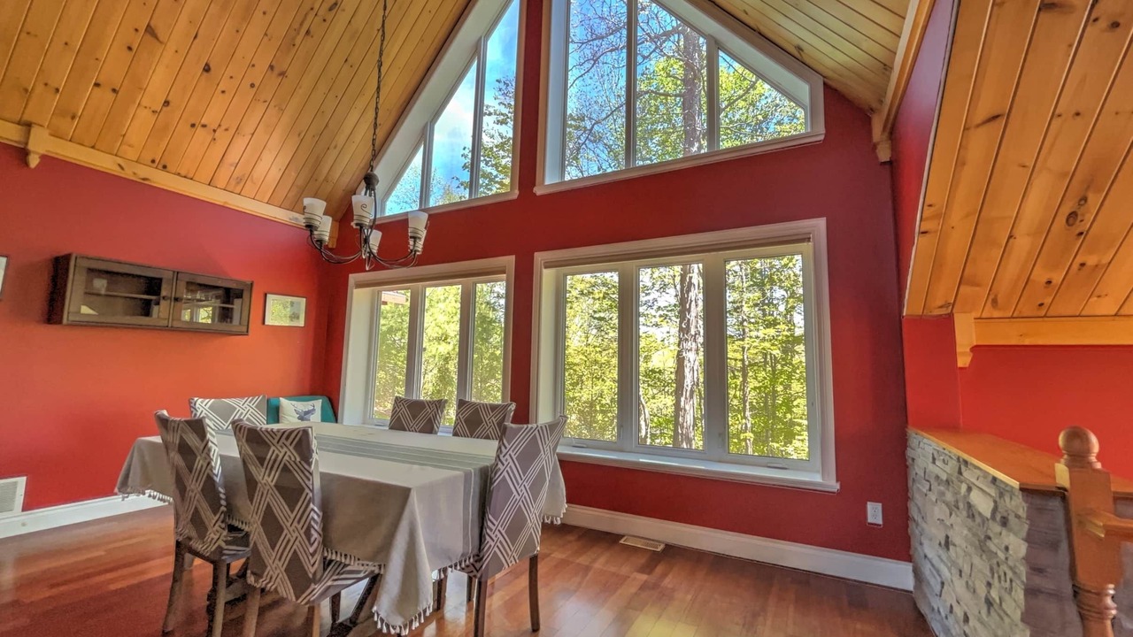 Photo of Livingroom in Jones Falls
