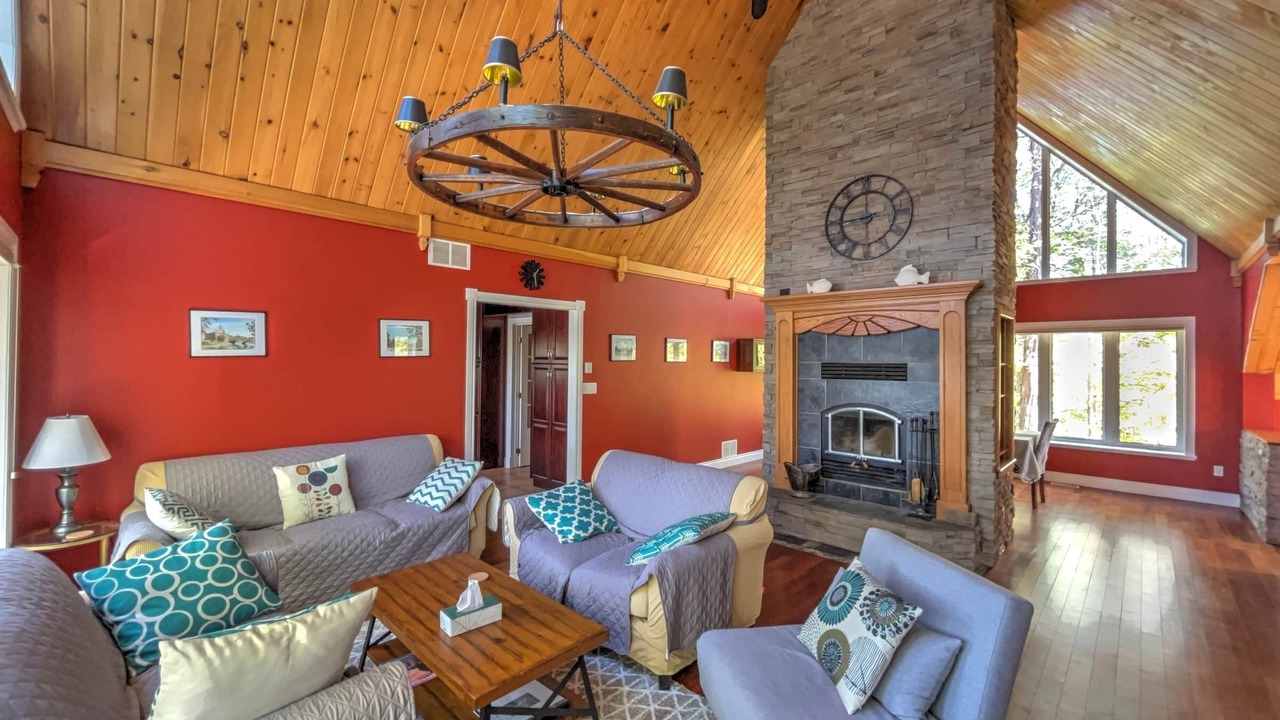 Photo of Bedroom in Jones Falls