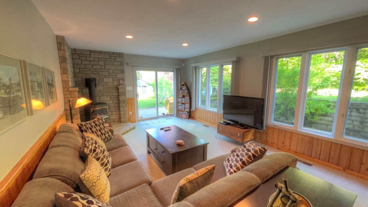 Photo of Bedroom in Rideau Lakes