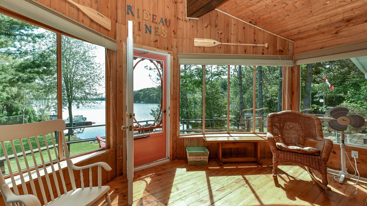 Photo of Livingroom in Portland