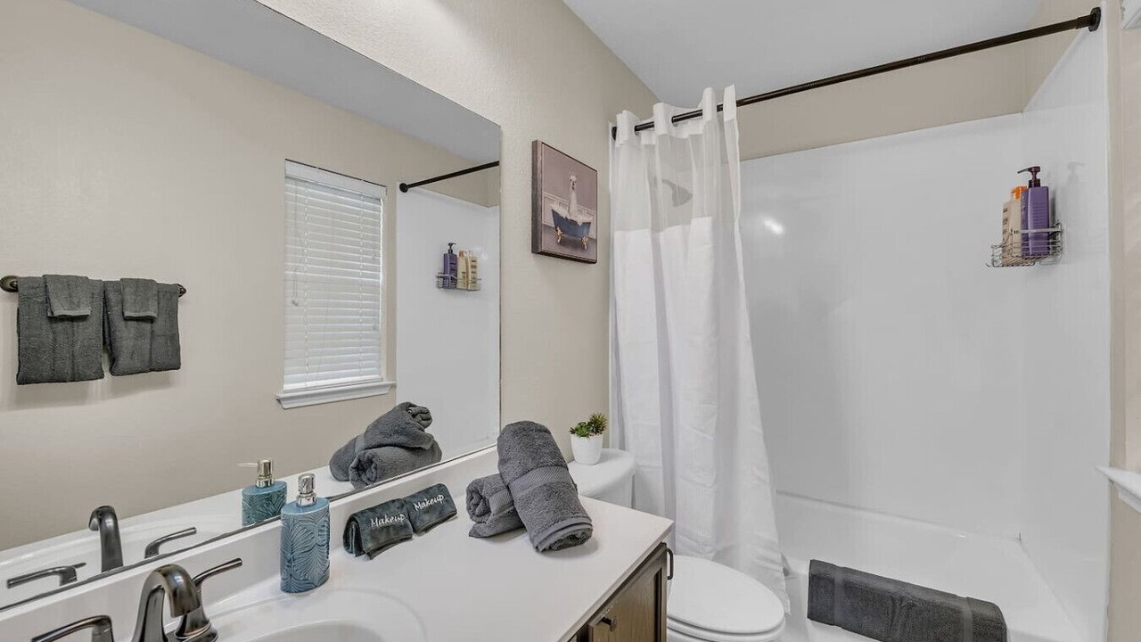 Photo of Bathroom in Franklin Park