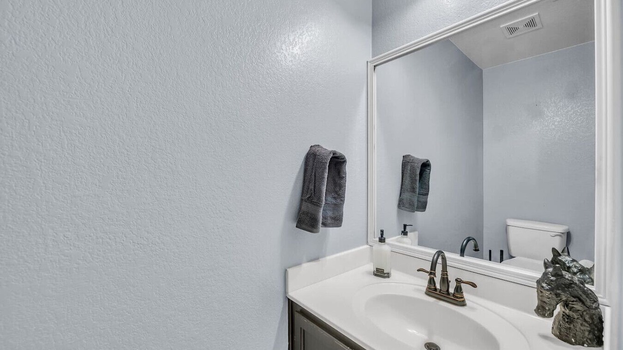 Photo of Bathroom in Franklin Park