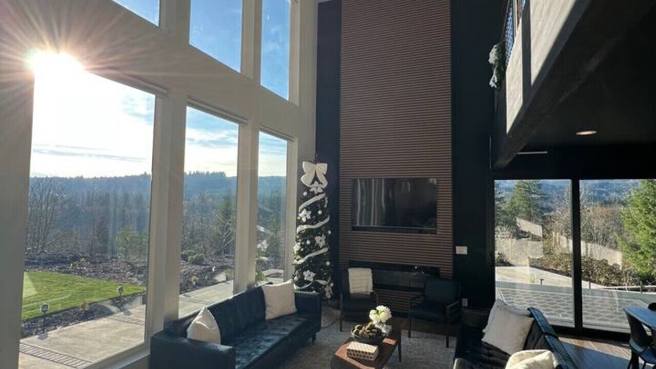 Photo of Livingroom in Castle Rock
