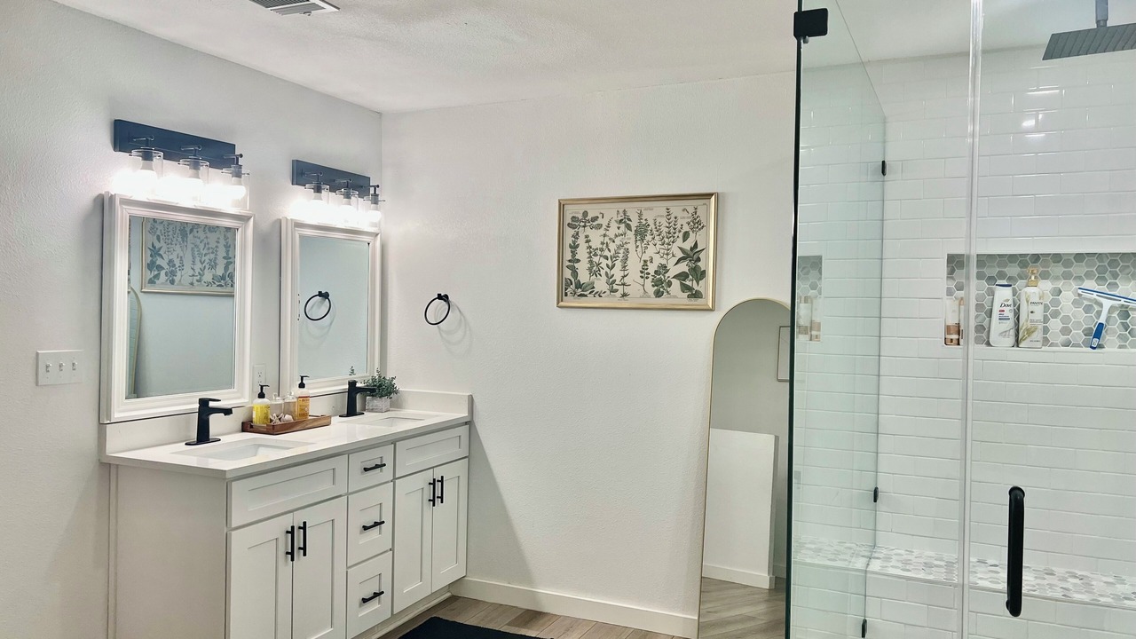 Photo of Bathroom in McNeil