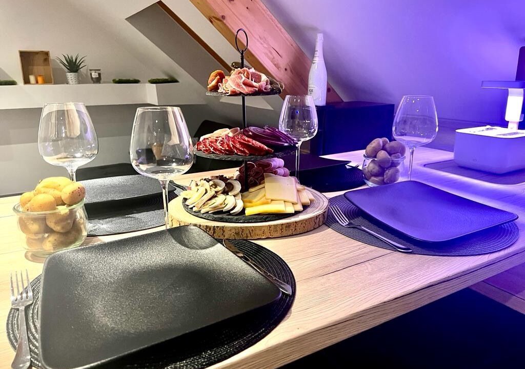 Photo of Others in Hatten