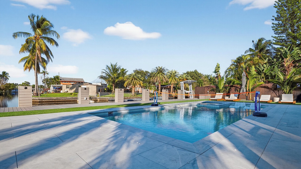 Photo of Outdoor in North Central Hollywood