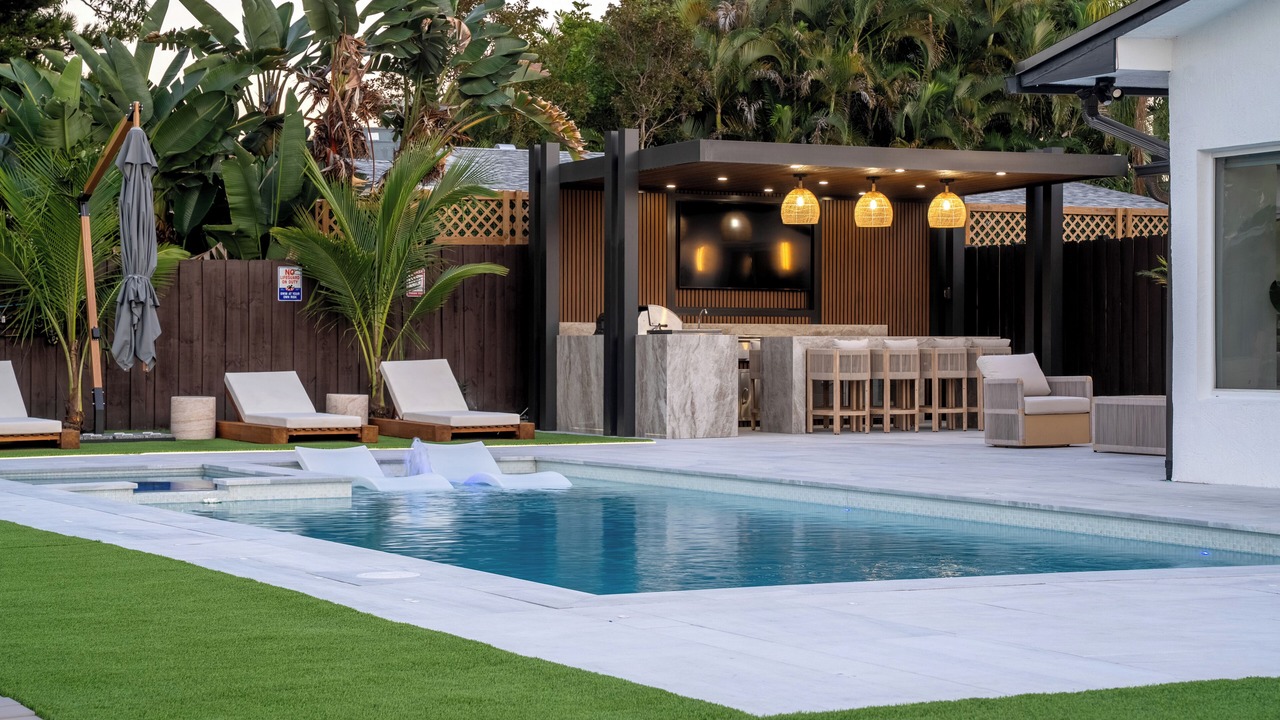 Photo of Outdoor in North Central Hollywood