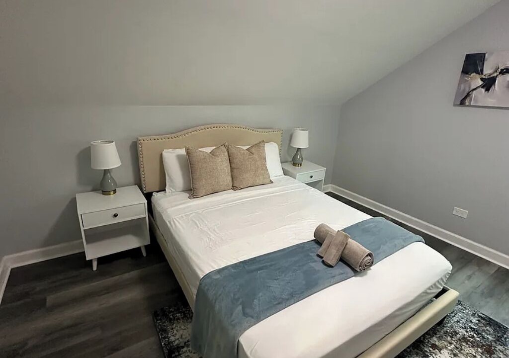 Photo of Bedroom in Franklin Park
