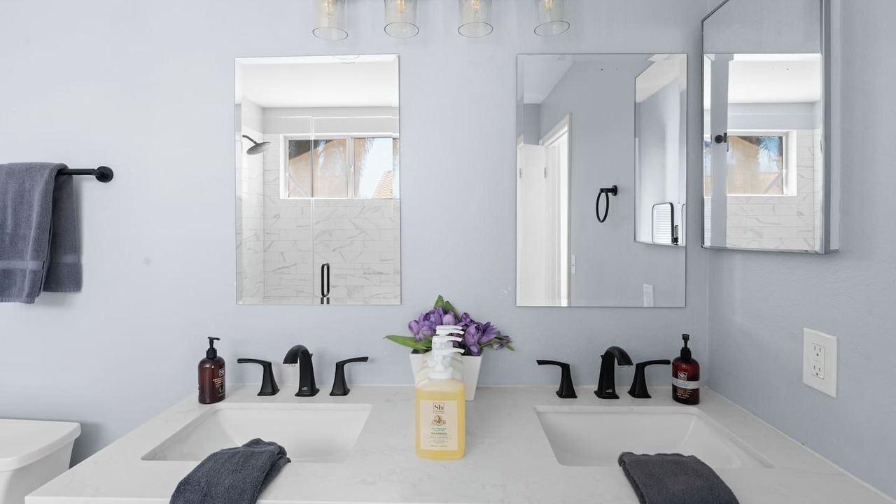 Photo of Bathroom in Park Hill
